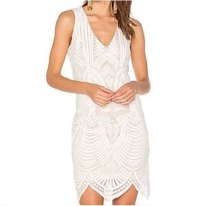 Bardot Dress Size Large 10 White Lace Overlay Nude V-Neck Sleeveless